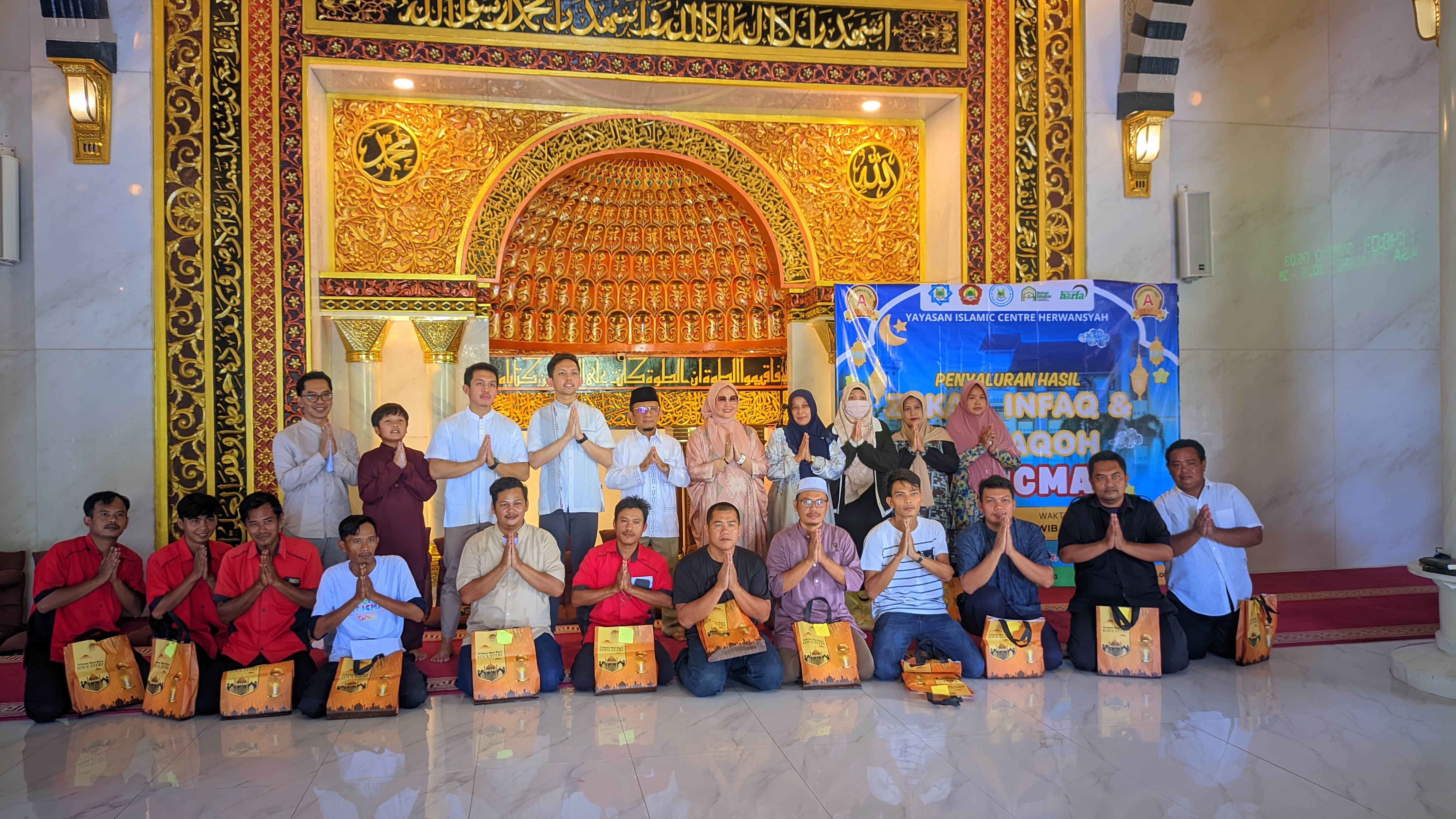 Pembagian ZIS Dan THR